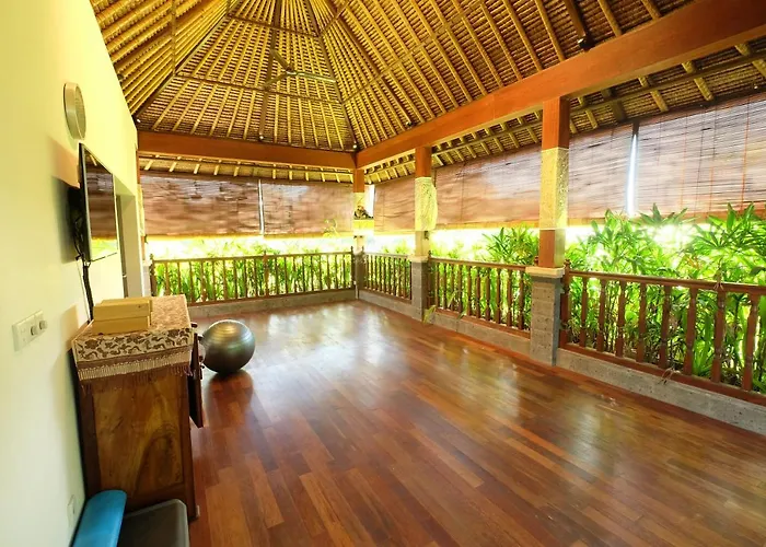 Hotel Manzelejepun & Pavilion Sanur
