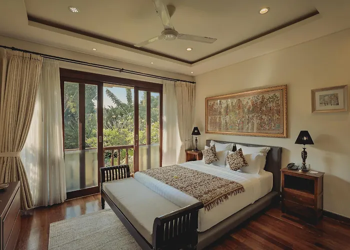 Manzelejepun & Pavilion فندق 4*